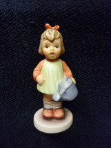 VTG Hummel Figurine &quot;Nature&#39;s Girl&quot; #1072 3.75” HUM 729 Mint Condition TMK-7 - £15.65 GBP