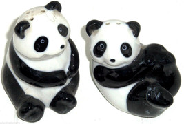 Giant Panda Bears Salt Peppers Shakers Henriksen Collectible VintageJapan - £15.76 GBP