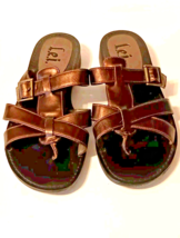 L.e.i Y2k Sandals Women 9 Copper Tone Color Cris Cross Slip On Faux Leather - $272.80 MXN