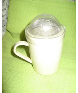 Sugar Shaker/ Dredger-Vintage-Plastic Base-Mesh Dome - £6.35 GBP