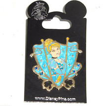 Disney Princess Cinderella Trading Pin Theme Parks Carded - £11.84 GBP