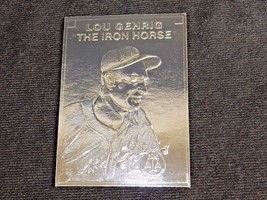 Lou Gehrig ~ Silver Foil Baseball Card, 1996, Clear Plastic Holder, w/Se... - $9.75