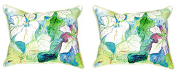 Pair of Betsy Drake White Poinsettia Small Indoor Outdoor Pillows - £55.38 GBP