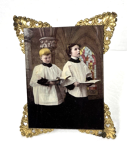 Victorian Reverse Painting Glass 2 Choir Boys w Stained Glass Gold Metal... - $36.14