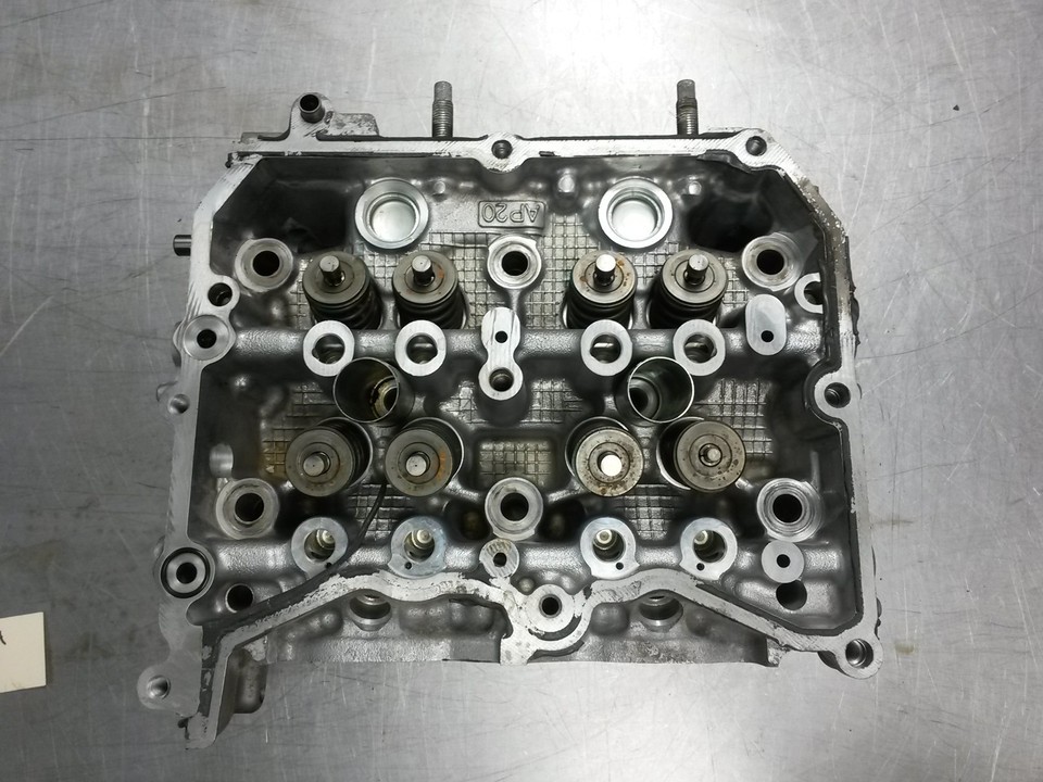 Right Cylinder Head Without Camshafts For 12-14 Subaru Impreza  2.0 - $218.25
