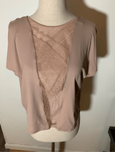 Under armor pink top size small - $15.84