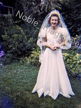 1949 Pretty Bride Wedding Outdoors Manhattan KS Red-Border Kodachrome 35mm Slide - £4.26 GBP