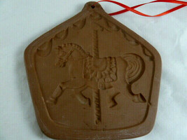 Hartstone Pottery Cookie paper Mold Vintage Carousel Horse  - £7.90 GBP