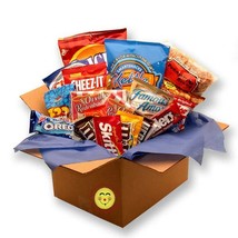 Snackdown Deluxe Snacks Care Package - £43.12 GBP