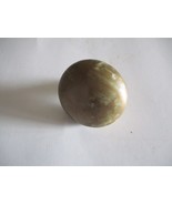 VTG. WHITE PORCELAIN DOOR KNOB (PAINTED GOLD) 3&quot; FOR REFURBISHING - €5,96 EUR