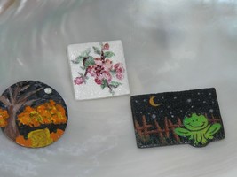 Estate Lot of Handmade Painted Wood Halloween Froggy Night &amp; Floral Ceramic Tile - £7.38 GBP