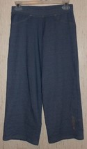 EXCELLENT WOMENS reebok NAVY BLUE PINSTRIPE KNIT CAPRIS   SIZE S (4/6) - £14.90 GBP