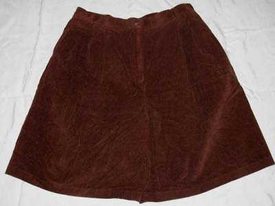 LADIES Brown Corduroy SHORTS Size 14 Harve Benard - $9.99