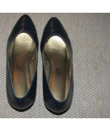 Ladies NAVY HEELS PUMPS Shoes Size 8 1/2 B Life Stride - $17.98