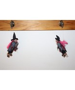 READ*  Vintage Resin Hanging Kitchen Witch Doll w/ Broom Halloween Figur... - $443.98 MXN