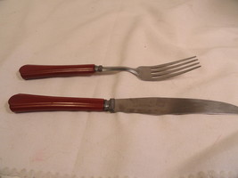 Red Bakelite Handled Knife And Fork Vintage - £15.81 GBP