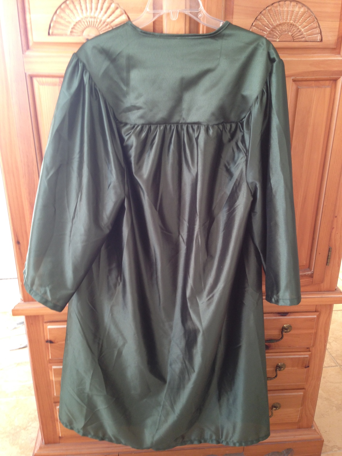 collegiate graduation gown zipper front forest green color 5'3" -5'4" by herff j - $29.99