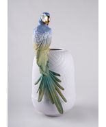 Lladro 01009540 Macaw Bird Vase - £1,448.80 GBP
