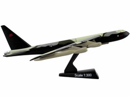 Boeing B-52 Stratofortress Bomber Aircraft Green Camouflage &quot;United States Air F - $52.46