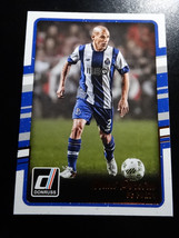 2016-17 Donruss Soccer #  81 Maxi Pereira FC Porto Card - £0.78 GBP