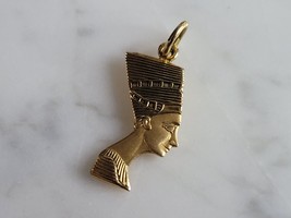 Womens Vintage Estate 10K Gold Queen Nefertiti Pendant 1.9g E7015 - £136.46 GBP