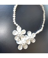 Iris &amp; Lily Freshwater Pearl Jewelry 3-Florals Necklace new - $2,350.82 MXN