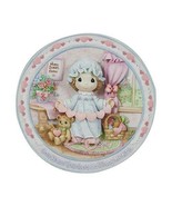 Precious Moments Sculpted Plate - Girl With Hearts 151114 - £19.61 GBP