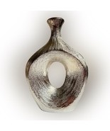 Textured silver vase, geometric oval shape with center cut out. Modern, ... - $992.65 MXN