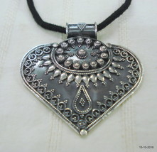 Traditional Design Sterling Silver Pendant Necklace Heart Design Handmade - £70.41 GBP