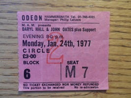 DARYL HALL &amp; JOHN OATES 1977 Ticket Stub HAMMERSMITH ODEON M.A.M. PRESEN... - $9.75