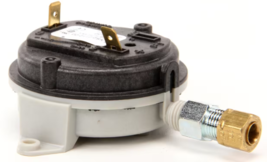 AAON NS2-0112-00 Automatic Pressure Switch, Black Housing - $3,426.12 MXN