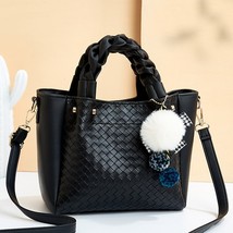 2022 New Women&#39;s Fashion Leather Shoulder Bag   Design PU Leather Woven High-End - £31.00 GBP