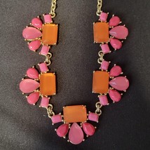 VTG Premier Designs Pink &amp; Orange Crystal 23&quot; Gold Tone Bib Statement Necklace - £12.45 GBP