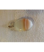 Beautiful ivory stone pendant  with peach stripes  - $380.13 MXN