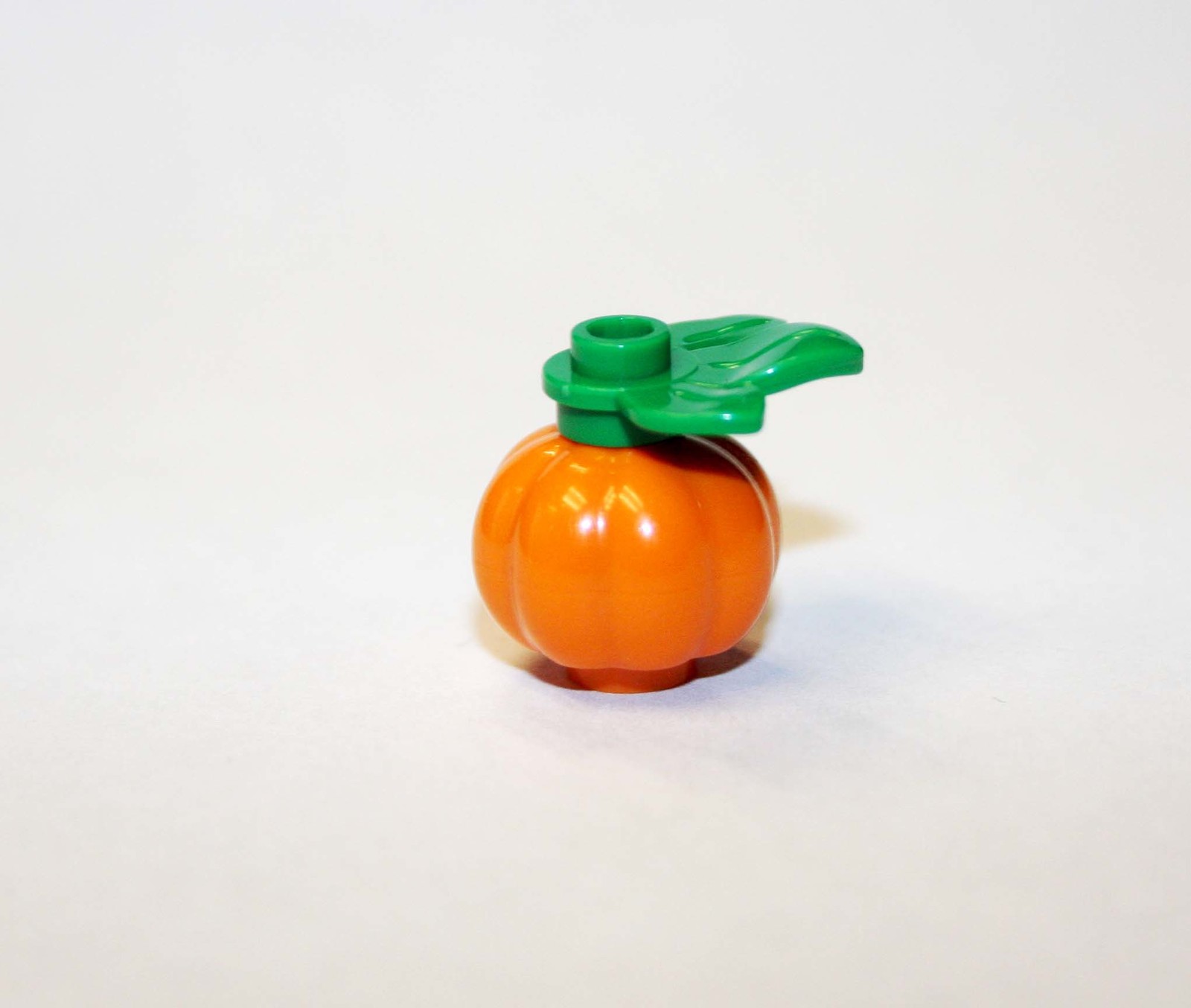 Pumpkin plant for Minifigure US Toy - $2.00