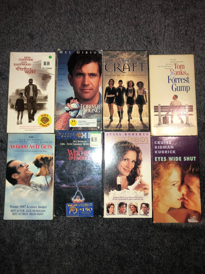 Primary image for Lot of 8 VHS movies Forrest Gump my best friends wedding forever young￼