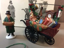 Dept 56 Christmas Village Accessory Set Chelsea Market Curiosities Monger &amp; Cart - £32.56 GBP