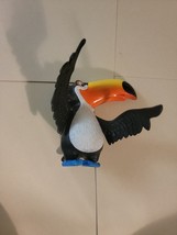 2011 Rio McDonald&#39;s Happy Meal Toy #3 Rafael Toucan Pre-owned Dead Battery - £9.87 GBP