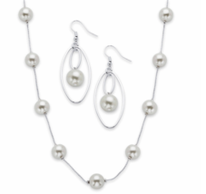 White Simulated Pearl 2 Piece Beaded Necklace Circle Drop Earrings Silvertone - £79.08 GBP
