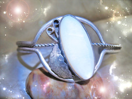 HAUNTED BRACELET ALEXANDRIA HEALS AND FINDS SUCCESS HIGHEST LIGHT COLLECT MAGICK image 2