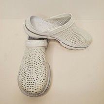 Skechers Cali Gear Ultra Go EUC Women&#39;s White Perforated Clogs Shoes Size 10 EUC - £12.66 GBP