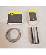 2 Quantity of John Deere Piston Pin &amp; Bearing Cup R124230 | JD7418 (2 Qty) - $601.17 MXN