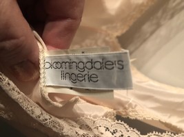 New old stock vintage Bloomingdale&#39;s lingerie slip negligee Sz 34 original tags! - £31.14 GBP