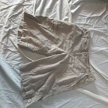 Eddie Bauer Women's Bermuda Cargo Shorts Beige Size 6 Casual - $26.73