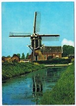 Postcard Holland Netherlands Land Of Windmills - $2.96