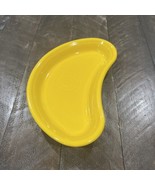 Fiesta Bistro Crescent Yellow Plate Fiestaware Kidney Homer Laughlin 2nd - $81.22 CAD