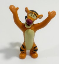 The Disney Store Winnie The Pooh Tigger Figure Toy PVC 3” Tall - $103.05 MXN