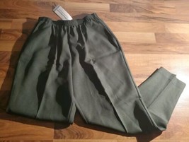 Alfred Dunner Womens Pants Proportioned Short Green size 14 NWT Deer Valley USA - £19.07 GBP