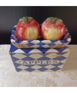 Vintage Ceramic Apple Salt &amp; Pepper Shakers Hand Painted by Ganz MIB - $222.65 MXN