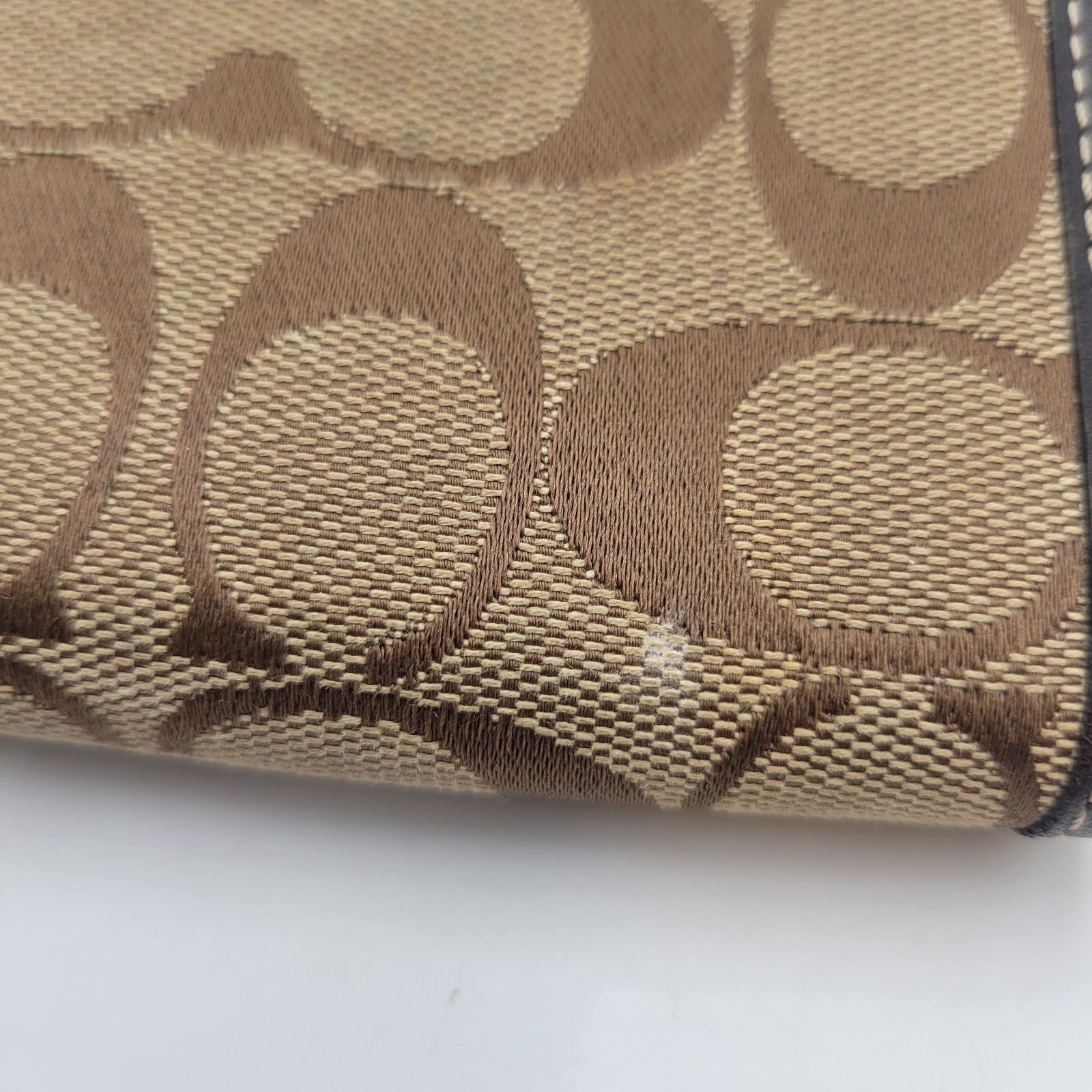 COACH Brown Signature Canvas Trifold Wallet Snap Closure Silver Hardware Item image 4
